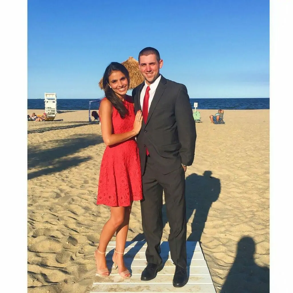 Mariah Mills Wiki, Everything about realtor from Greenport, NY | Social