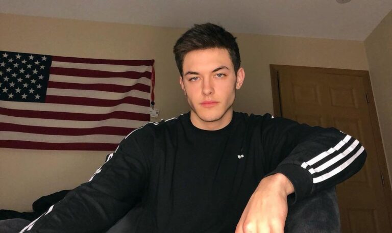 Griffin Johnson Wiki, Family & Bio Details of TikTok Star